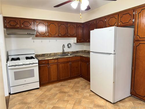 3-10402 51st Ave, Corona, NY, 11368-3258 | Card Image