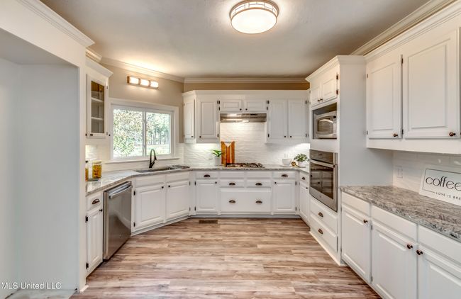 503 Bay Point Cv-34 | Image 33