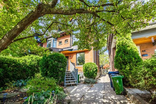 38 Wroxeter Ave, Toronto, ON, M4K1J6 | Card Image