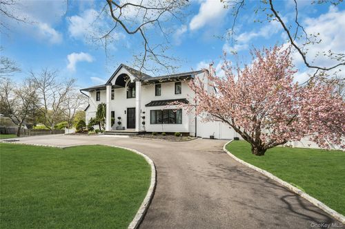 25 Quintree Ln, Huntingtn Sta, NY, 11747-1832 | Card Image