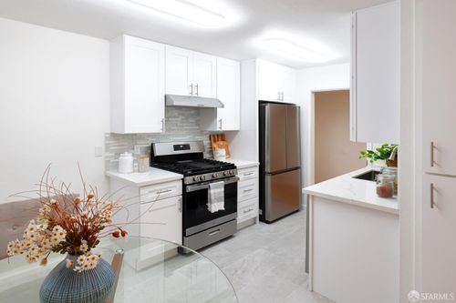 apt-306-38500 Paseo Padre Pkwy, Fremont, CA, 94536-5274 | Card Image