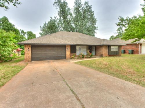 1400 Devonshire Circle, Edmond, OK, 73034 | Card Image
