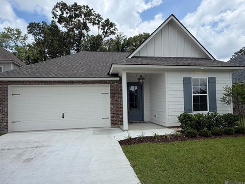 36240 Belle Parc Ave, Geismar, LA, 70734-3440 | Card Image