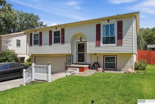 6837 N 65th St, Omaha, NE, 68152-2102 | Card Image