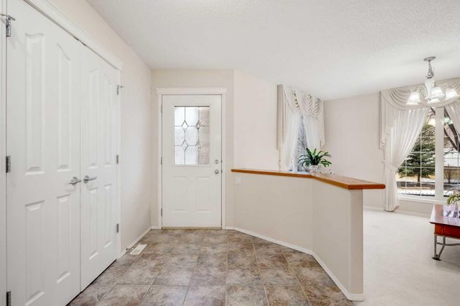 226 Everwillow Close Sw, House other with 5 bedrooms, 4 bathrooms and 4 parking in Calgary AB | Image 20