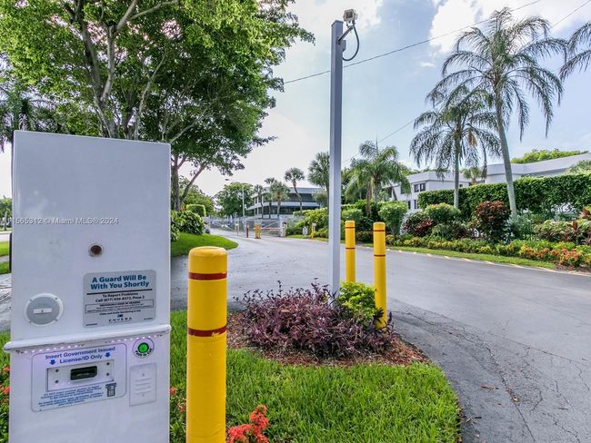APT-2D - 1460 Sheridan St, Condo with 2 bedrooms, 2 bathrooms and null parking in Hollywood FL | Image 34
