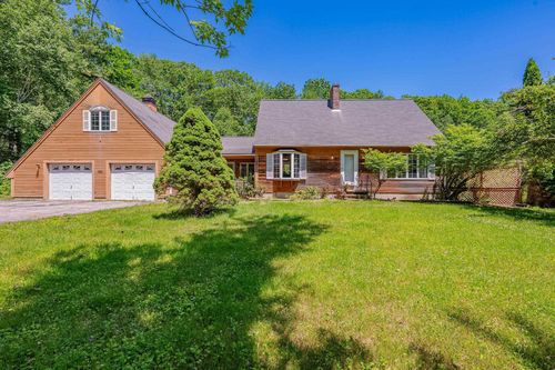 594 Beech Ridge Rd, North Berwick, ME, 03906-6317 | Card Image