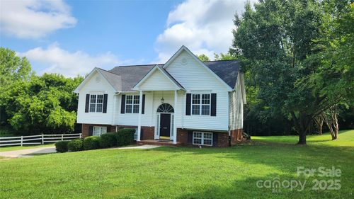 156 Autumn Woods Blvd, Mount Holly, NC, 28120-2442 | Card Image
