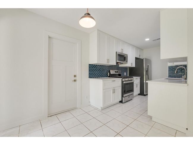 6112 Glen Meadow Dr, House other with 4 bedrooms, 2 bathrooms and 2 parking in Austin TX | Image 11