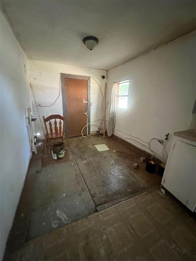 303 Grove St, House other with 2 bedrooms, 1 bathrooms and null parking in Perry OK | Image 9