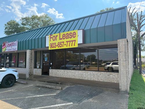 1416 S Main St, Henderson, TX, 75654-4111 | Card Image