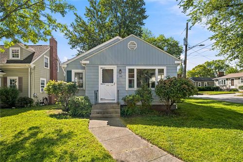 274 Whitford Ave, Providence, RI, 02908-3357 | Card Image