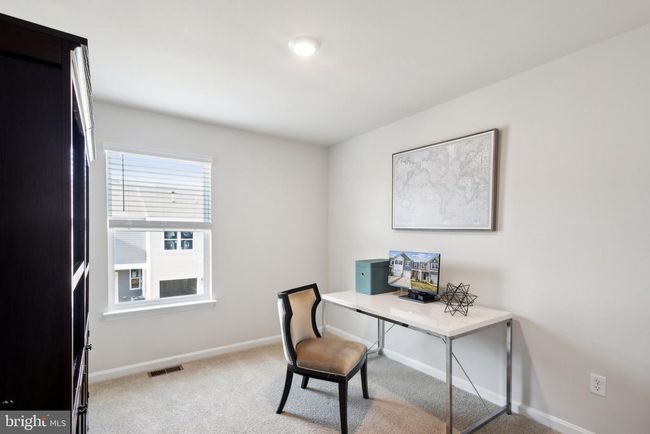 144 Willett Hollow St, Townhouse with 3 bedrooms, 3 bathrooms and null parking in STEPHENS CITY VA | Image 14