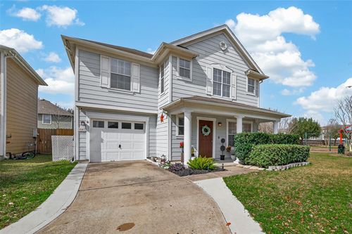 9902 Victoria Point Lane, Houston, TX, 77075 | Card Image