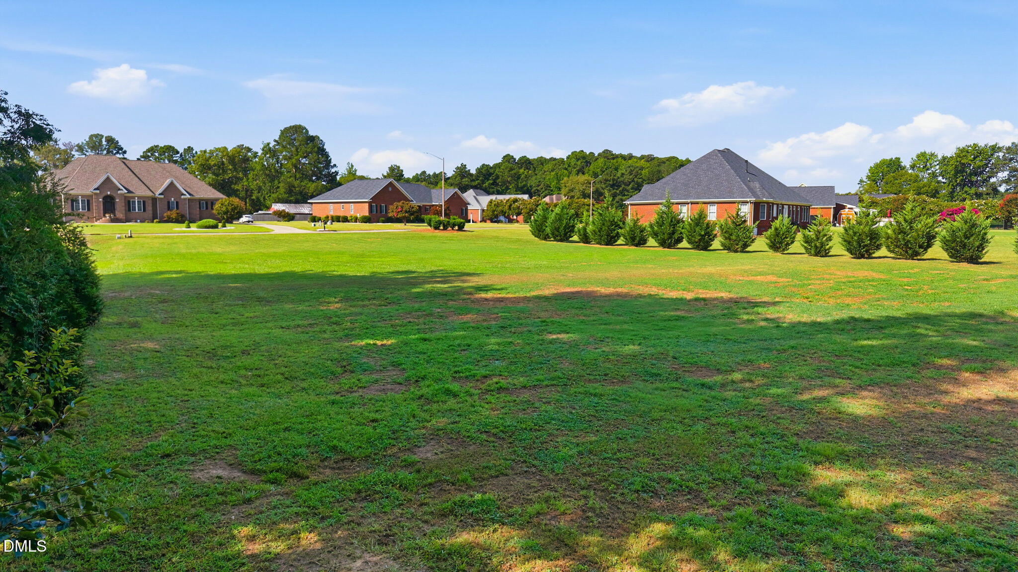 Land in Elm City 4