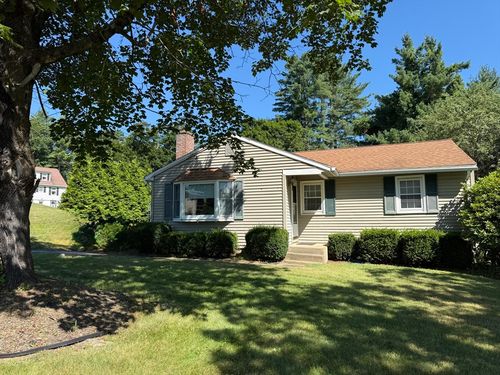 1 Anna St, Ware, MA, 01082-9302 | Card Image