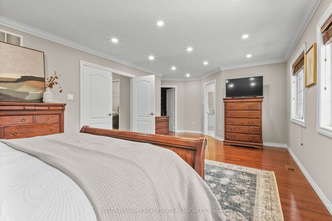 10 Westacott Cres, House other with 5 bedrooms, 5 bathrooms and 3 parking in Ajax ON | Image 32
