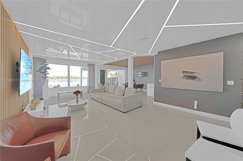 6694 Nw 107th Pl, Doral, FL, 33178-3648 | Card Image