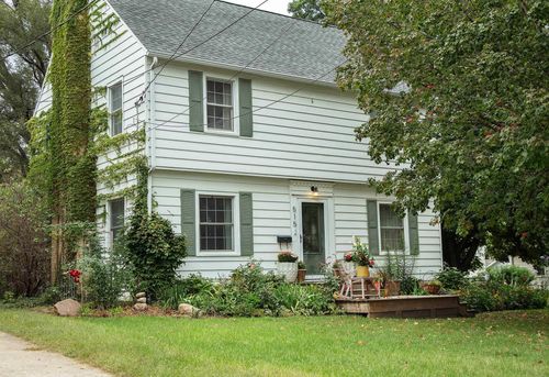 515 Cornwall Avenue, Waterloo, IA, 50702 | Card Image