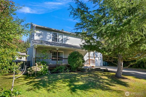 814 Sapp Rd, Sedro Woolley, WA, 98284-9343 | Card Image