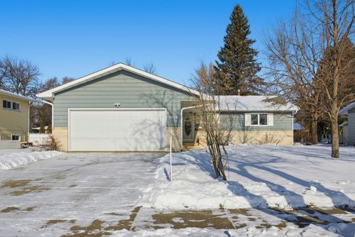 1410 24th Ave S, Moorhead, MN, 56560-4825 | Card Image