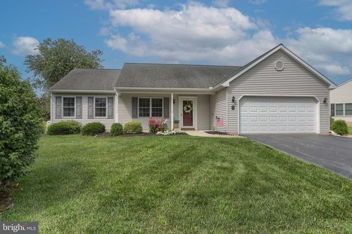 5 Bower Dr, MYERSTOWN, PA, 17067-3124 | Card Image