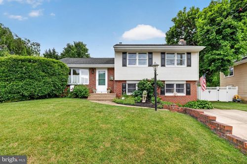 21 Bonnie Rae Dr, HAMILTON, NJ, 08620-2609 | Card Image
