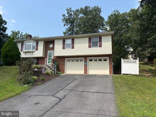 298 Leon Dr, Fort Ashby, WV, 26719-6865 | Card Image