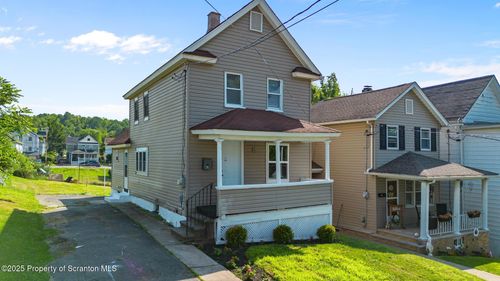 830 E Scott St, Olyphant, PA, 18447-2124 | Card Image