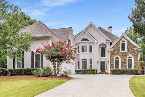 315 Waters Bend Way, Johns Creek, GA, 30022-8014 | Card Image