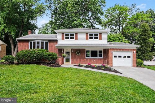 412 Allegheny Dr, MECHANICSBURG, PA, 17055-5501 | Card Image
