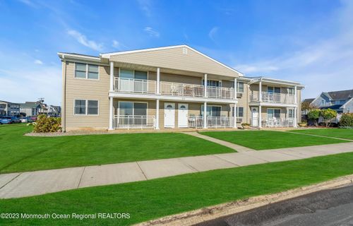3-205 Ocean Ave, Belmar, NJ, 07719-2052 | Card Image