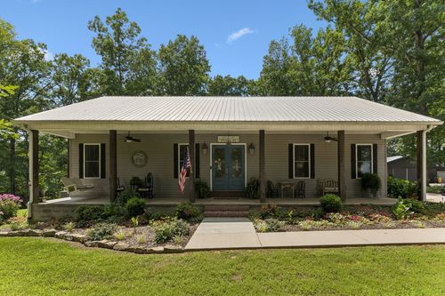 1 Lillie Ln, Lawrenceburg, TN, 38464-7342 | Card Image