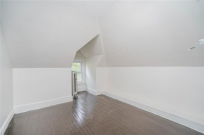 335 18 Th St, Home with 9 bedrooms, 2 bathrooms and null parking in Brooklyn NY | Image 40