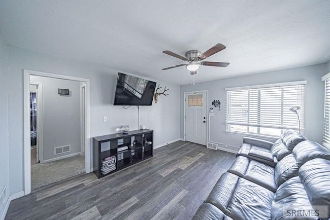 462 Ne Main St, House other with 4 bedrooms, 2 bathrooms and 1 parking in Blackfoot ID | Image 7
