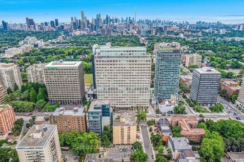 405-111 St Clair Ave W, Toronto, ON, M4V1N5 | Card Image
