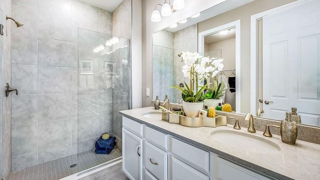 376 Ibiza Loop, House other with 2 bedrooms, 2 bathrooms and null parking in VENICE FL | Image 24