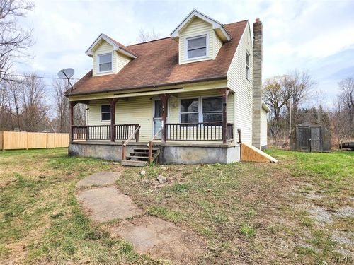 104 Lafayette Ave, Canastota, NY, 13032-3200 | Card Image