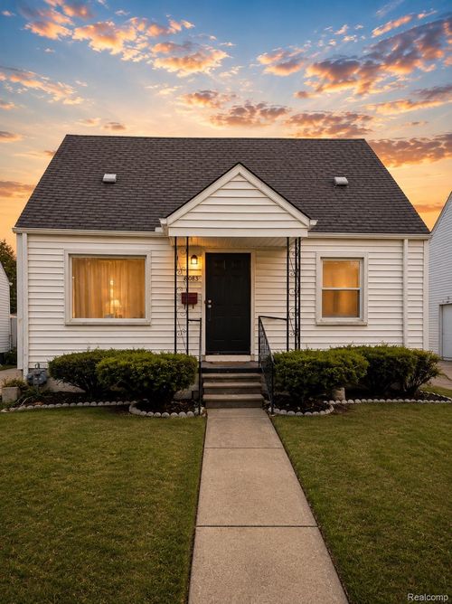 8083 Piedmont Street, Detroit, MI, 48228 | Card Image