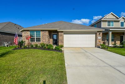 19121 Sonora Chase Drive, House other with 3 bedrooms, 2 bathrooms and null parking in New Caney TX | Image 2