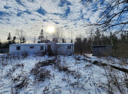 698 Stream Road, Winterport, ME, 04496 | Card Image