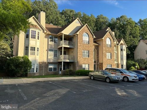 apt-301-9812 Lake Pointe Ct, UPPER MARLBORO, MD, 20774-4719 | Card Image