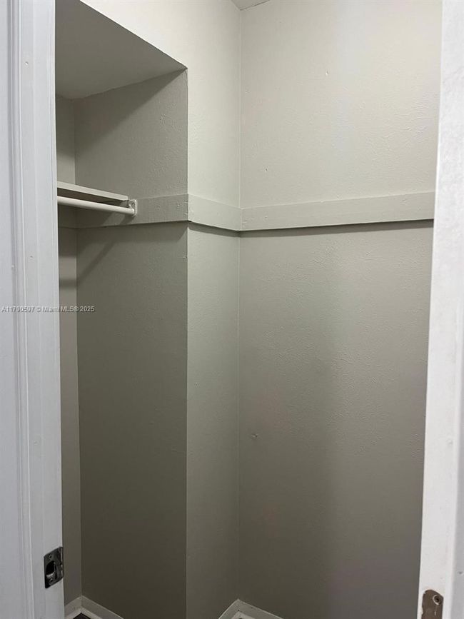 A - 4002 Dolomite St, Condo with 1 bedrooms, 2 bathrooms and null parking in ORLANDO FL | Image 12