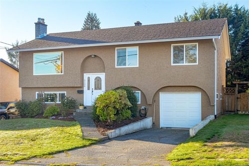 3134 Moorfield Rd, Duncan, BC, V9L4A7 | Card Image