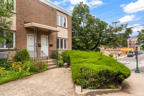 apt-v-120 Wooster St, New Haven, CT, 06511-5722 | Card Image