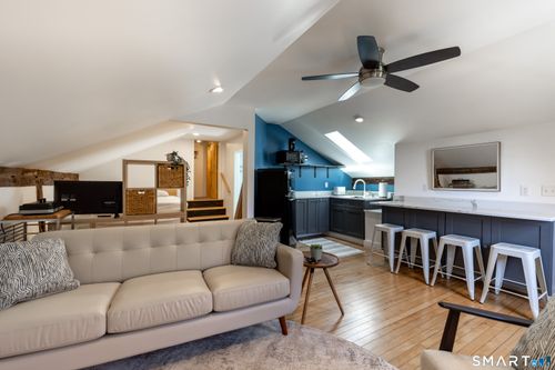 2 Sutula Rd, Suffield, CT, 06078-2265 | Card Image