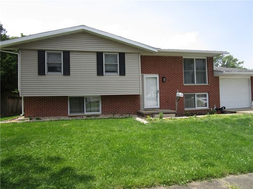 205 Franklin St, Pana, IL, 62557-1174 | Card Image