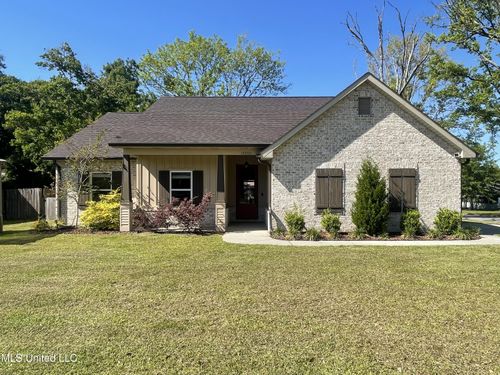 15300 Big Ridge Road, Biloxi, MS, 39532 | Card Image