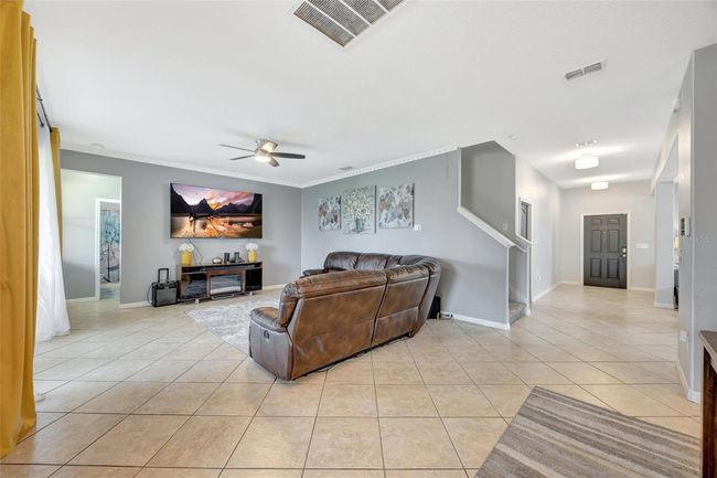 10820 Carloway Hills Dr, House other with 6 bedrooms, 4 bathrooms and null parking in Wimauma FL | Image 10