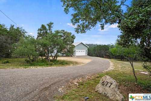 677 Possum Tree, Fischer, TX, 78623-2029 | Card Image